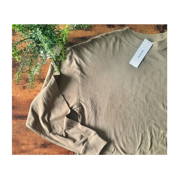 UO Carnaby Recycled Cotton Oversized Tee - Picture 5 of 12